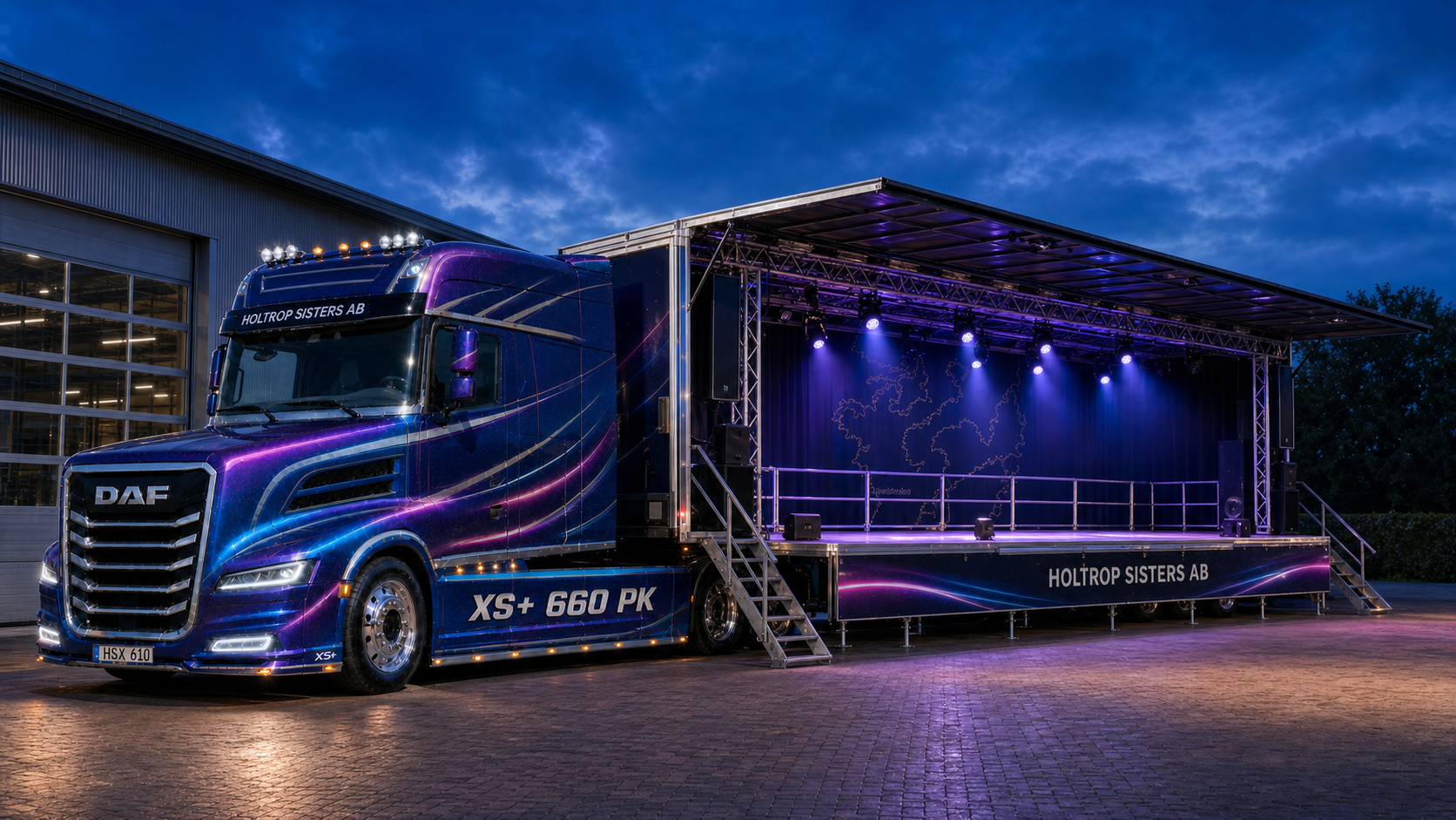 Udfoldet DAF-mobilscene med aftenbelysning